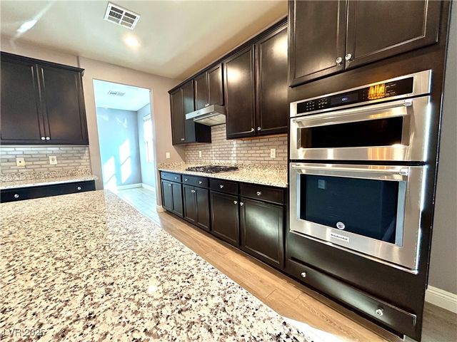 2927 Ventana Ridge Avenue, Henderson, NV 89044