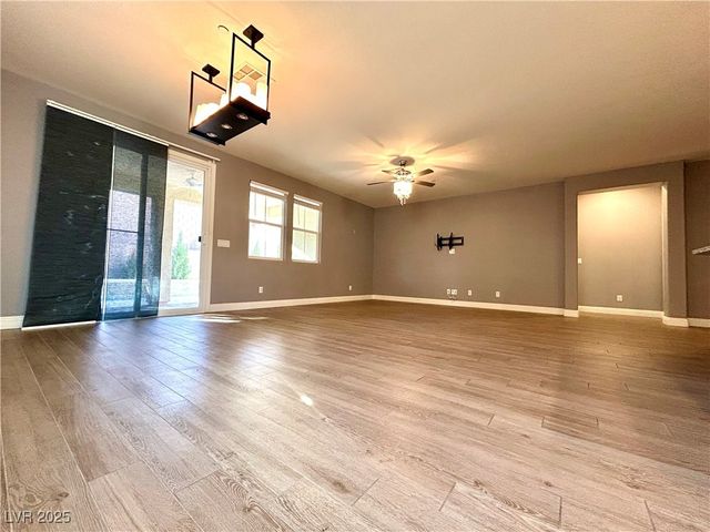 2927 Ventana Ridge Avenue, Henderson, NV 89044