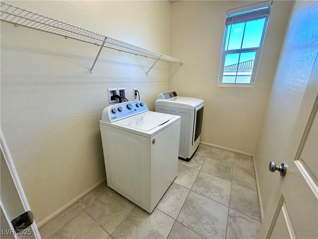 2927 Ventana Ridge Avenue, Henderson, NV 89044