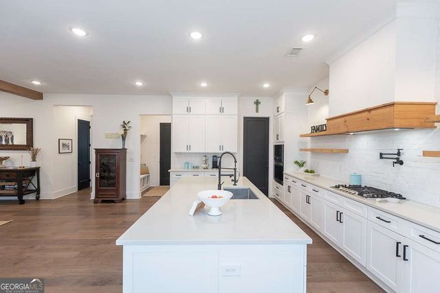 129 Blue Heron Bluff, Dawsonville, GA 30534