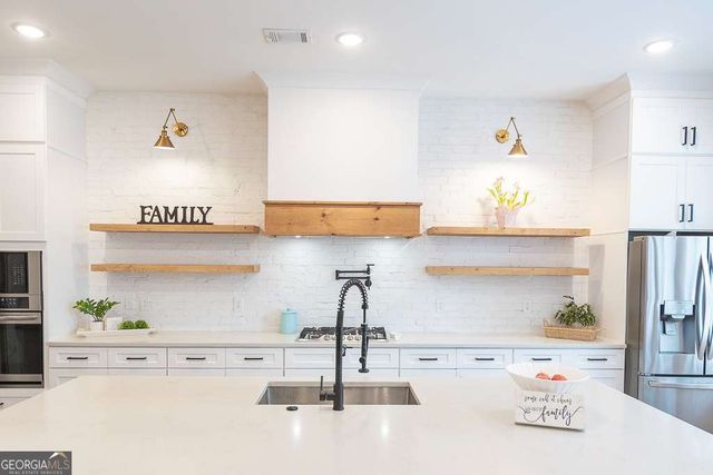 129 Blue Heron Bluff, Dawsonville, GA 30534