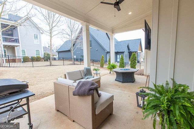 129 Blue Heron Bluff, Dawsonville, GA 30534