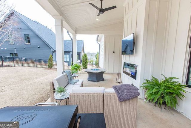 129 Blue Heron Bluff, Dawsonville, GA 30534