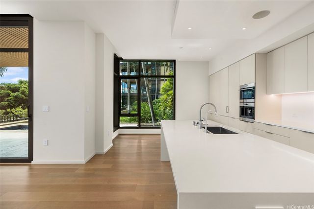 1388 Ala Moana Boulevard 5301, Honolulu, HI 96814