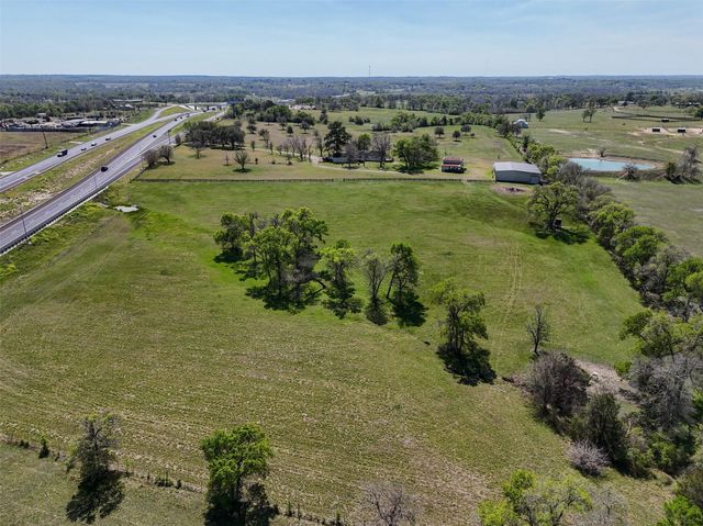 17260 Highway 6, Navasota, TX 77868