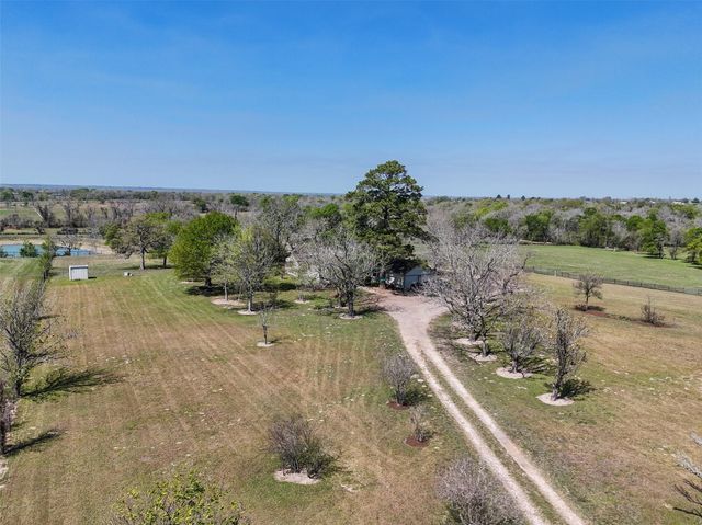 17260 Highway 6, Navasota, TX 77868