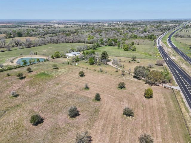 17260 Highway 6, Navasota, TX 77868
