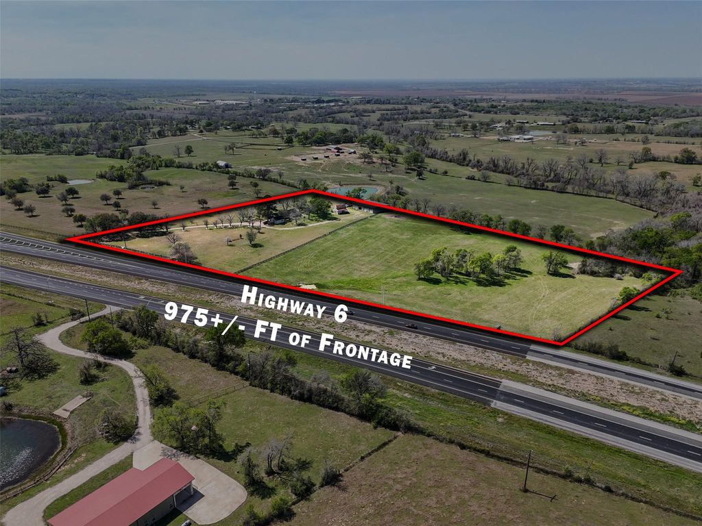 17260 Highway 6, Navasota, TX 77868