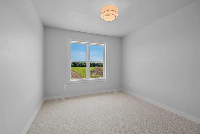 3242 WILLOW ROAD, Green Bay, WI 54311