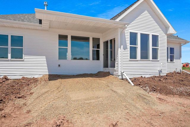 3242 WILLOW ROAD, Green Bay, WI 54311