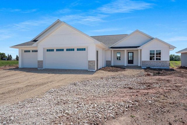 3242 WILLOW ROAD, Green Bay, WI 54311