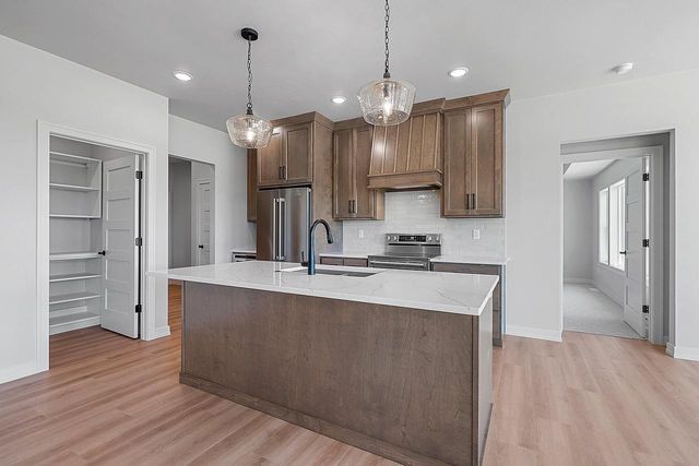 3242 WILLOW ROAD, Green Bay, WI 54311