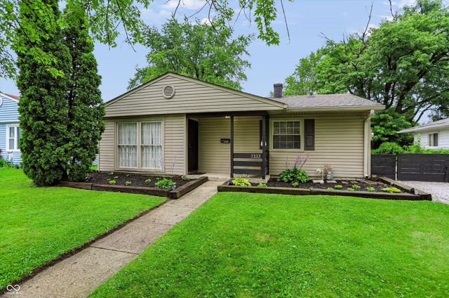 7332 Twin Beech Drive, Indianapolis, IN 46226