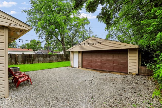 7332 Twin Beech Drive, Indianapolis, IN 46226