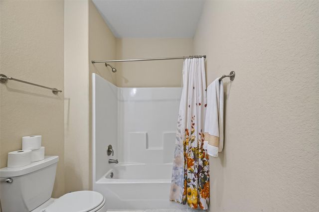 1009 Niagara Street, Houston, TX 77051