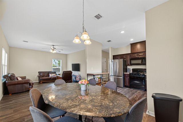 1009 Niagara Street, Houston, TX 77051