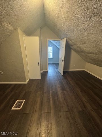 4203 Howlett Avenue, Cleveland, OH 44113