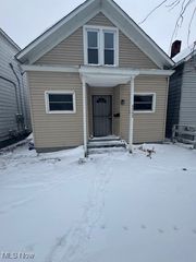 4203 Howlett Avenue, Cleveland, OH 44113