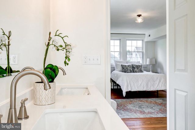 225 LYNBROOKE RD, Springfield, PA 19064