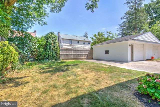 225 LYNBROOKE RD, Springfield, PA 19064