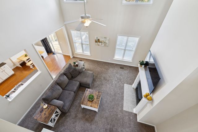 1012 Tulip Blossom Dr, Hermitage, TN 37076