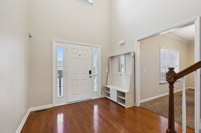 1012 Tulip Blossom Dr, Hermitage, TN 37076
