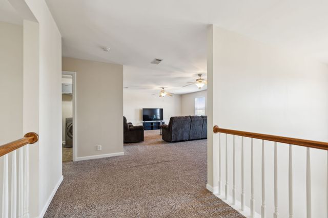 1012 Tulip Blossom Dr, Hermitage, TN 37076