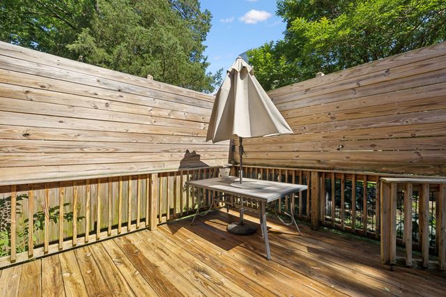 1012 Tulip Blossom Dr, Hermitage, TN 37076