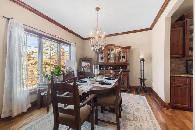 W289S4684 Rockwood TRAIL, Waukesha, WI 53189