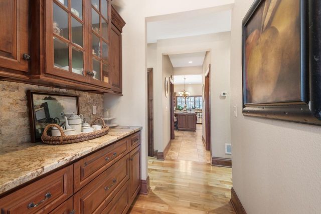 W289S4684 Rockwood TRAIL, Waukesha, WI 53189