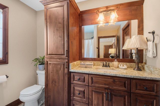 W289S4684 Rockwood TRAIL, Waukesha, WI 53189