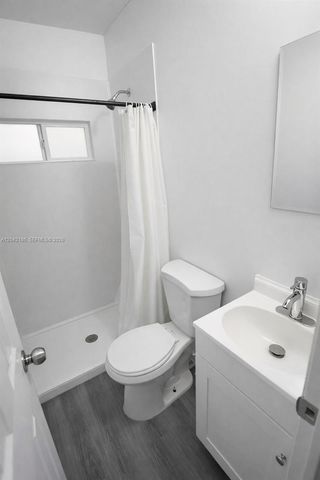 2260 SW 85th Way, Davie, FL 33324