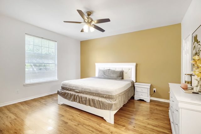 1214 S Belt Line Road, Dallas, TX 75253