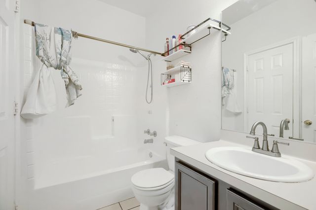 1214 S Belt Line Road, Dallas, TX 75253