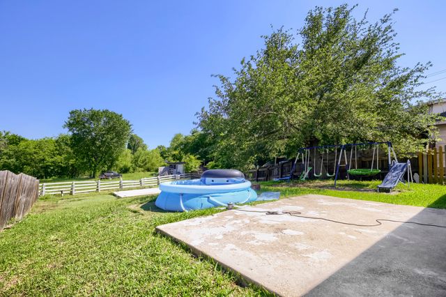 1214 S Belt Line Road, Dallas, TX 75253