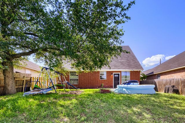 1214 S Belt Line Road, Dallas, TX 75253