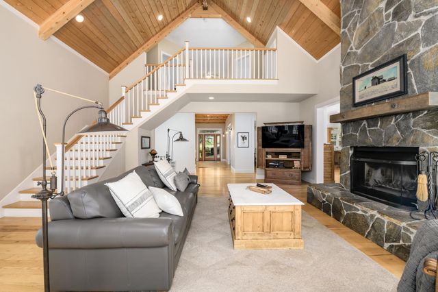 4001 Carlinda, Placerville, CA 95667