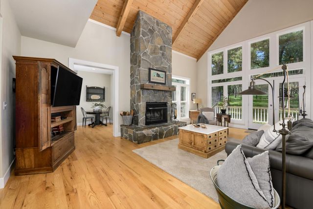 4001 Carlinda, Placerville, CA 95667