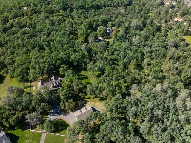 4001 Carlinda, Placerville, CA 95667