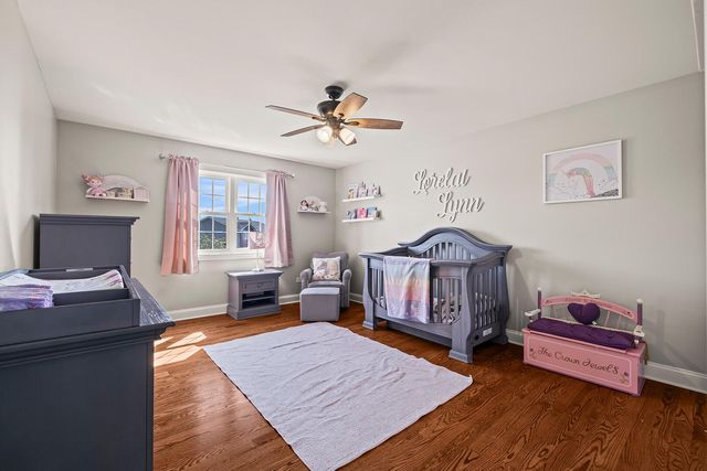 8143 Stonegate Drive, Tinley Park, IL 60487