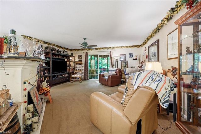 221 Farmview Road, Madison, NC 27025