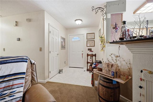 221 Farmview Road, Madison, NC 27025