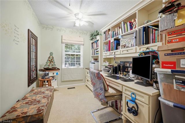221 Farmview Road, Madison, NC 27025