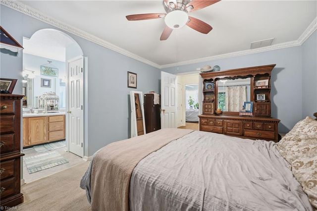 221 Farmview Road, Madison, NC 27025