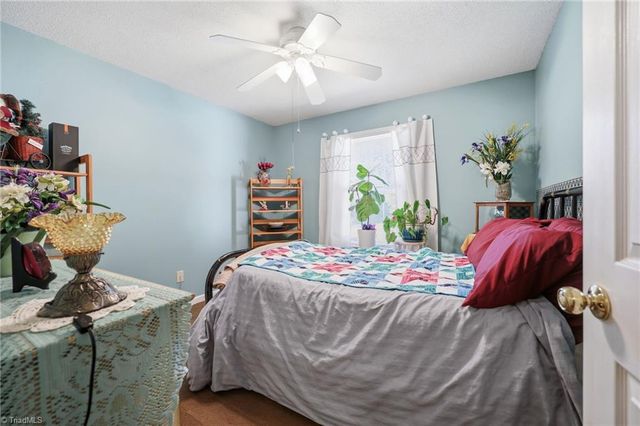 221 Farmview Road, Madison, NC 27025