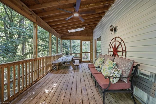 221 Farmview Road, Madison, NC 27025
