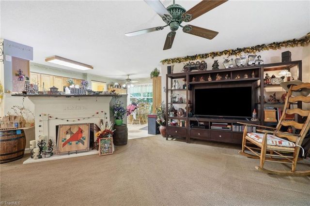 221 Farmview Road, Madison, NC 27025
