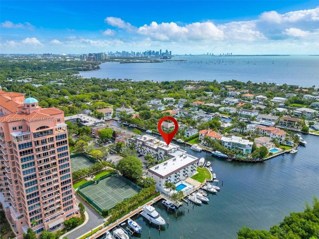 6901 Edgewater Dr 315, Coral Gables, FL 33133