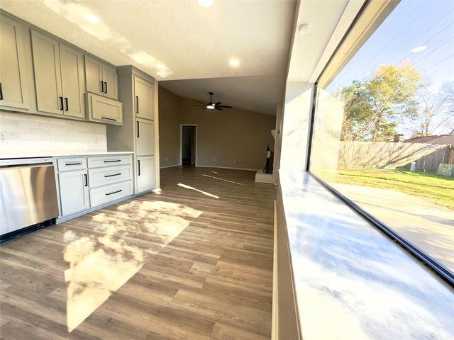 3519 Acorn Way Lane, Spring, TX 77389