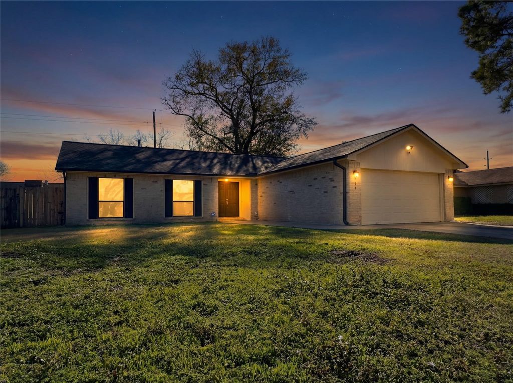 3519 Acorn Way Lane, Spring, TX 77389